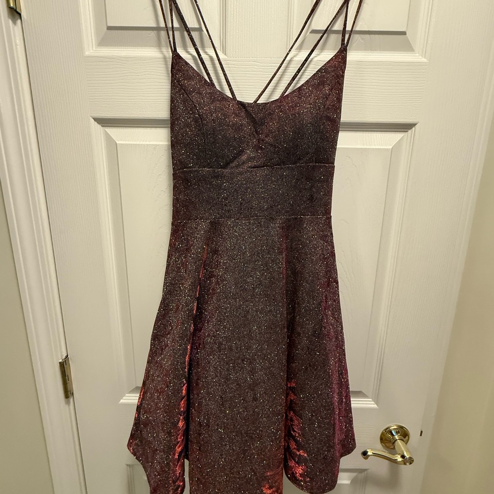 City Triangle Red Holo Dress - Open Back - Size XL New With Tags!